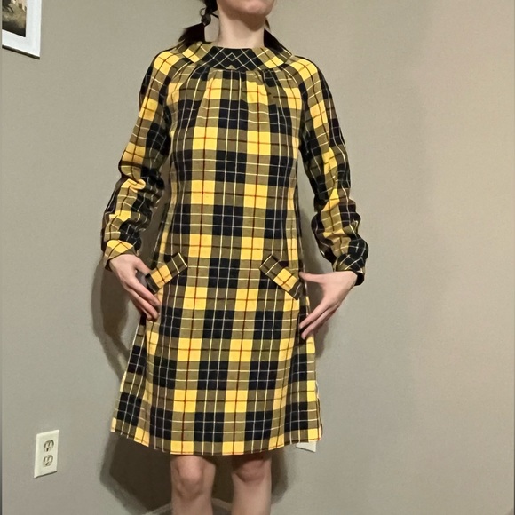 Miss Pat long sleeve, knee length Vintage Plaid yellow dress! - Picture 1 of 15